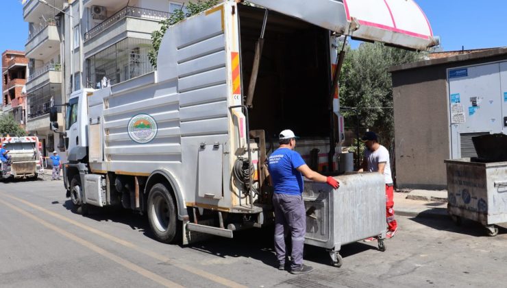 ÇÖP KONTEYNERLERİ YERİNDE YIKANIYOR