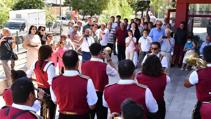 BÜYÜKŞEHİR’DEN ‘ULUSLARARASI GÜLNAR BİLİM VE KÜLTÜR ETKİNLİKLERİ’