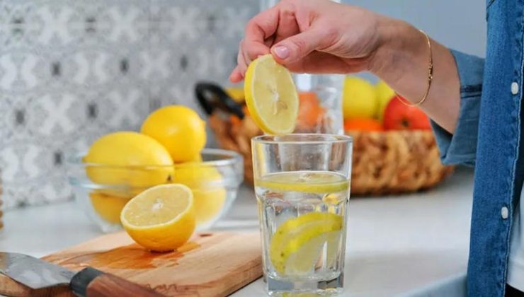 ırrı ortaya çıktı: Limonlu suyu böyle tüketin! Sabahları aç karnına bir bardak tüketildiğinde…